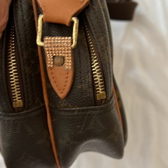 Louis Vuitton Reporter PM bag shoulder straps 11.5x8x4.5 good used condition - Picture 11 of 16